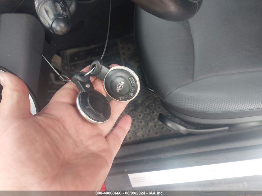 2009 Mini Cooper Clubman VIN: WMWML33519TX33104 Lot: 40060660