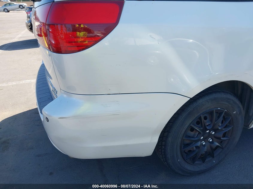 2005 Toyota Sienna Xle Limited VIN: 5TDZA22C65S386709 Lot: 40060996