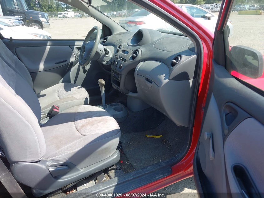 2001 Toyota Echo VIN: JTDAT123010186892 Lot: 40061029