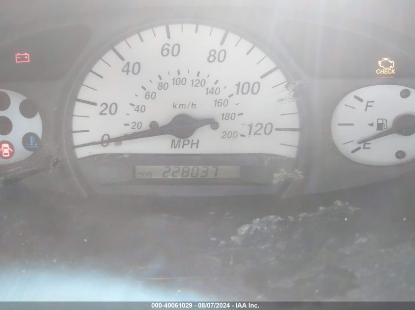 2001 Toyota Echo VIN: JTDAT123010186892 Lot: 40061029