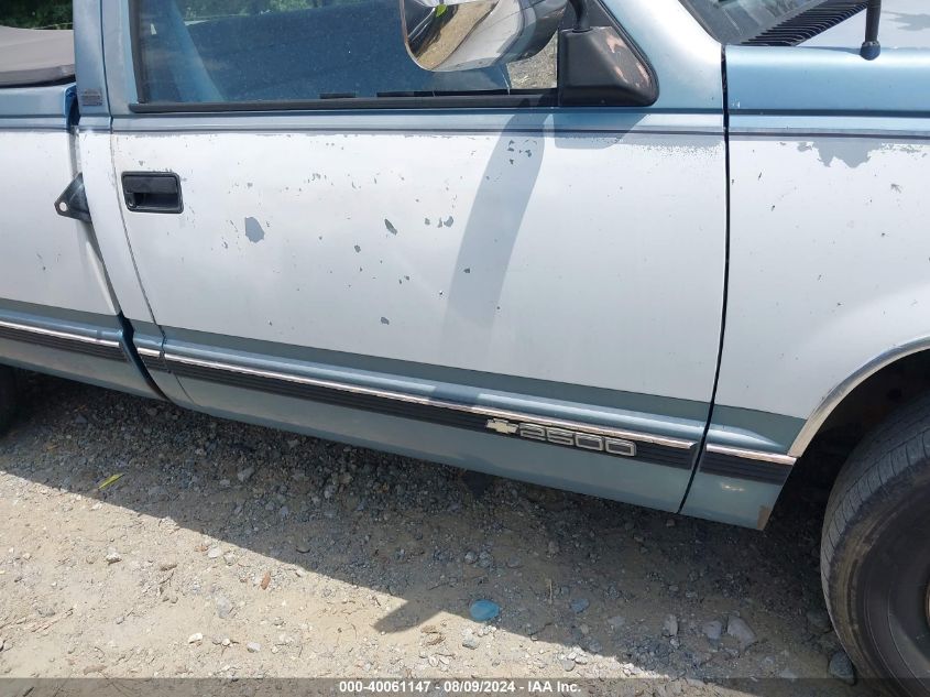 1988 Chevrolet Gmt-400 C2500 VIN: 1GCFC24K5JZ206727 Lot: 40061147