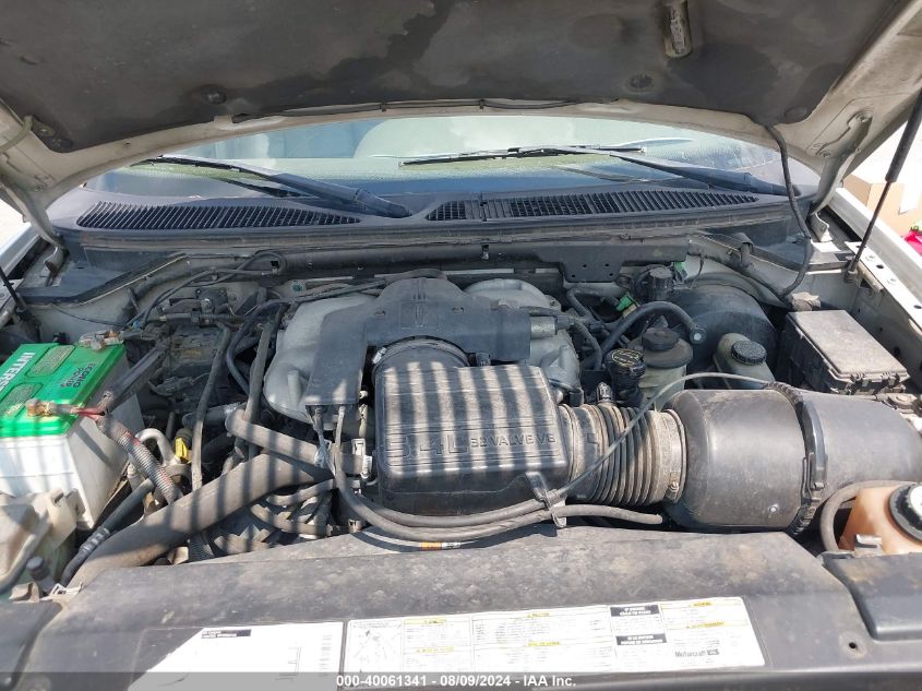 2002 Lincoln Navigator VIN: 5LMEU27R32LJ03417 Lot: 40061341