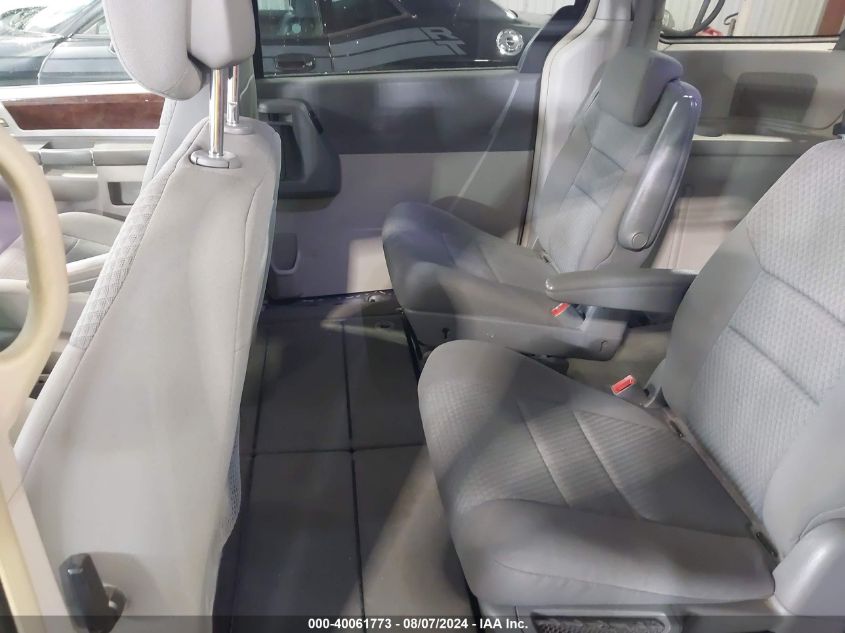 2010 Chrysler Town & Country Touring VIN: 2A4RR5D19AR463902 Lot: 40061773