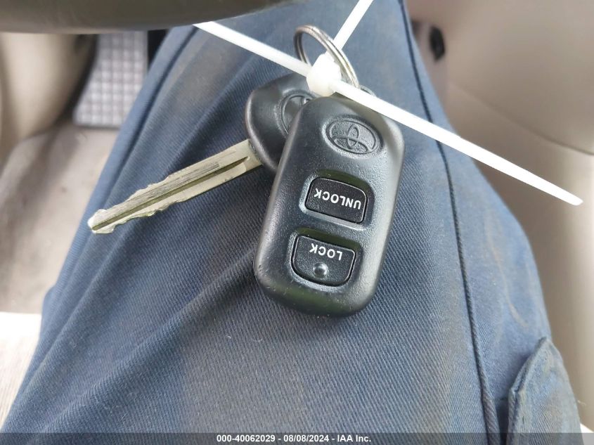 2005 Toyota Corolla Ce/Le/S VIN: 2T1BR30EX5C453020 Lot: 40062029