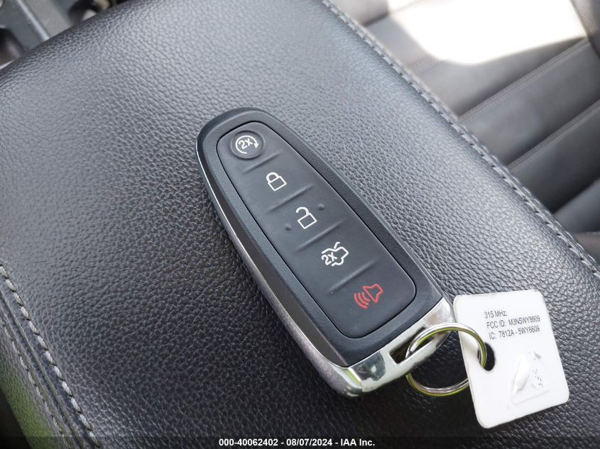 2017 Ford Escape Titanium VIN: 1FMCU9JD4HUB08788 Lot: 40062402