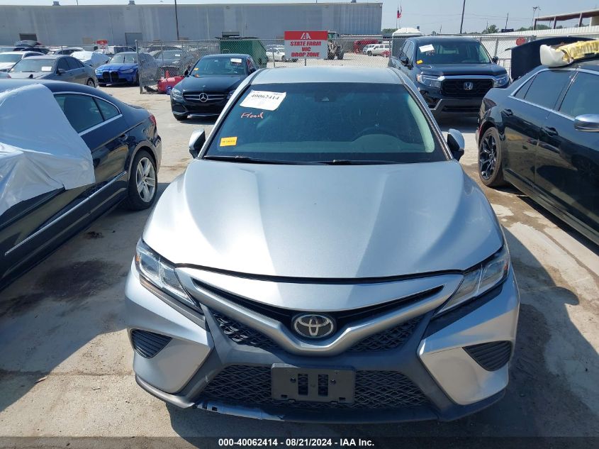 2018 Toyota Camry Se VIN: 4T1B11HKXJU086716 Lot: 40062414