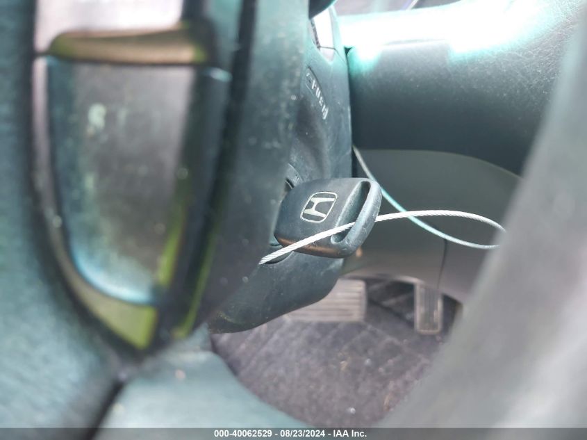 2004 Honda Civic Lx VIN: 1HGES16584L013903 Lot: 40062529