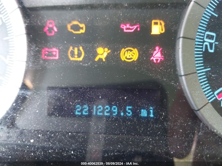 2010 Ford Escape Xlt VIN: 1FMCU9D7XAKB02047 Lot: 40062539