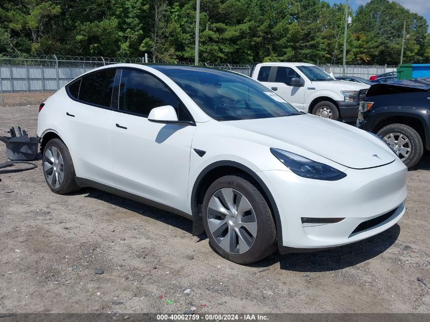 7SAYGDEE0PF686632 2023 TESLA MODEL Y - Image 1