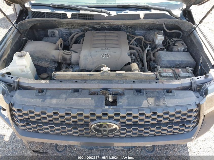 5TFUY5F1XJX762235 2018 Toyota Tundra Sr5 5.7L V8