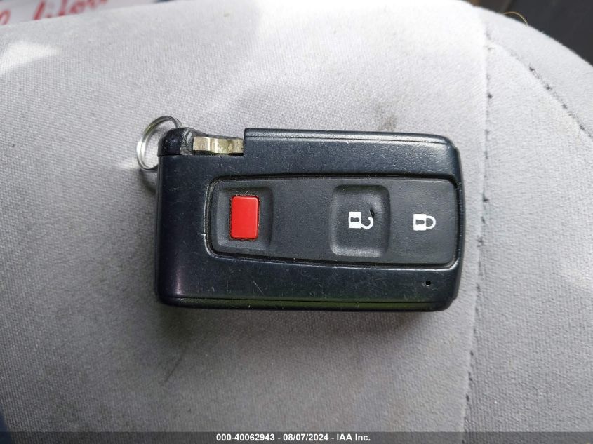 2005 Toyota Prius VIN: JTDKB20U150121953 Lot: 40062943