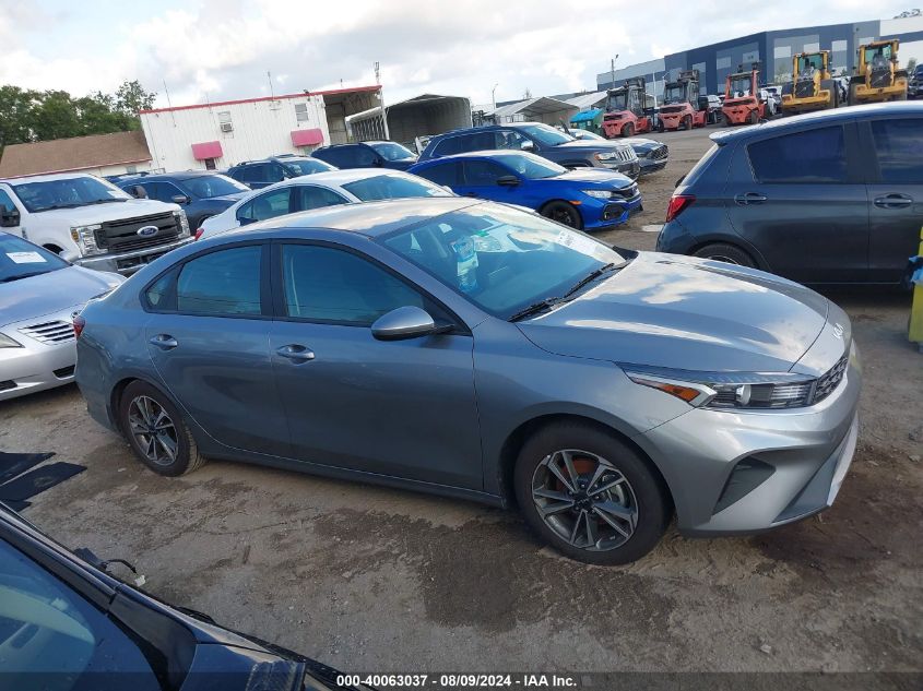 2024 Kia Forte Lxs VIN: 3KPF24AD2RE774378 Lot: 40063037