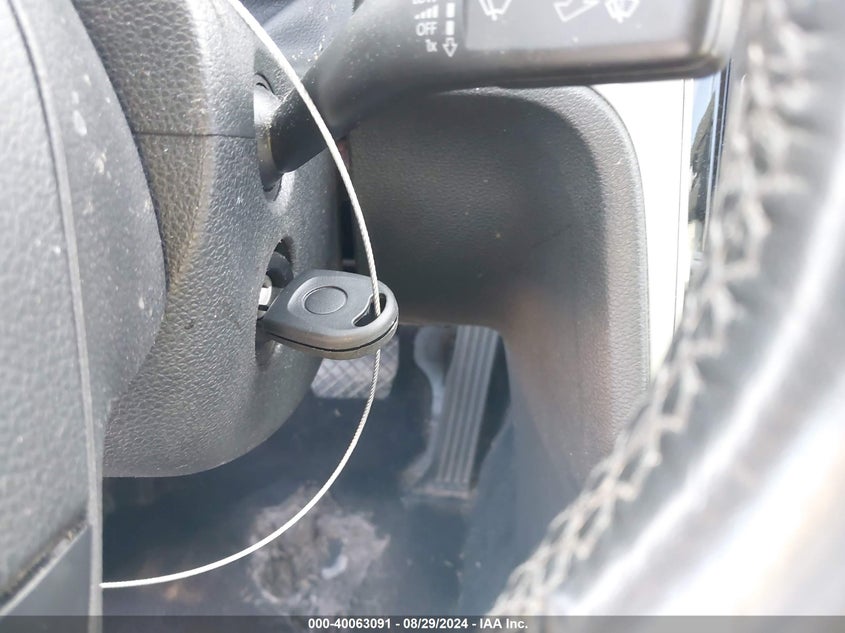 2013 Volkswagen Passat 2.5L Se VIN: 1VWBP7A33DC096133 Lot: 40063091