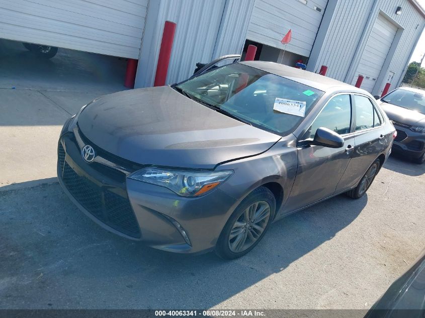 4T1BF1FK4HU793874 2017 TOYOTA CAMRY - Image 2