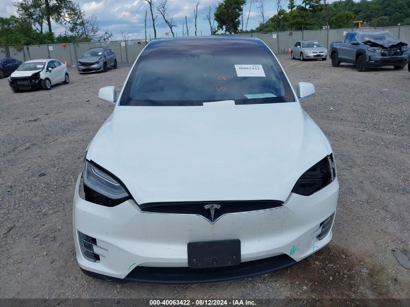 2017 Tesla Model X 100D/75D/90D VIN: 5YJXCBE20HF050745 Lot: 40063422