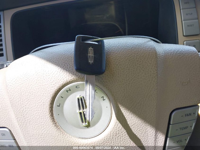 2005 Lincoln Navigator VIN: 5LMFU27585LJ05265 Lot: 40063574