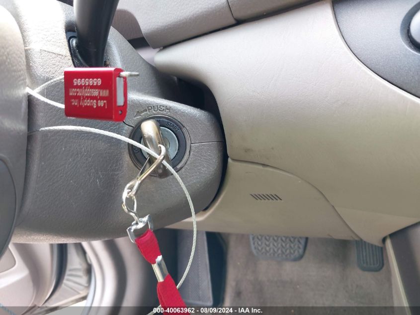 2005 Toyota Camry Le/Xle/Se VIN: 4T1BF32K05U599209 Lot: 40063962