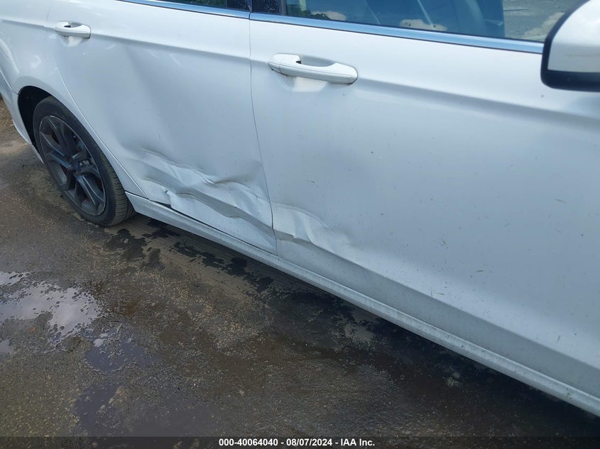 2017 Ford Fusion Se VIN: 3FA6P0HD3HR165894 Lot: 40064040