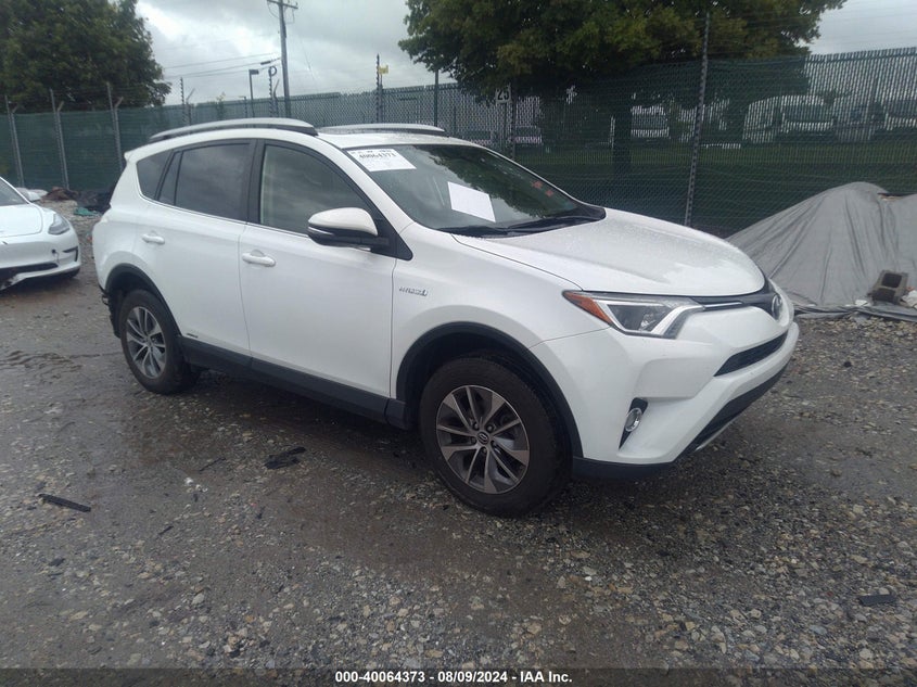 2016 TOYOTA RAV4 HYBRID XLE - JTMRJREV7GD016955