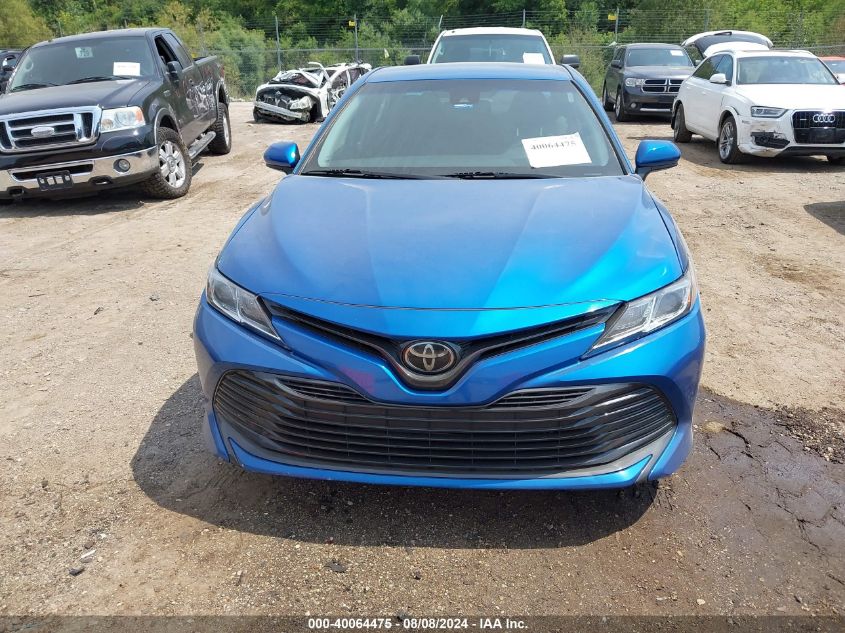 2019 Toyota Camry Le VIN: 4T1B11HK0KU227794 Lot: 40064475