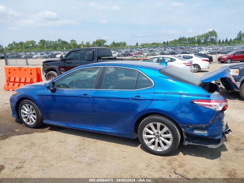 2019 Toyota Camry Le VIN: 4T1B11HK0KU227794 Lot: 40064475