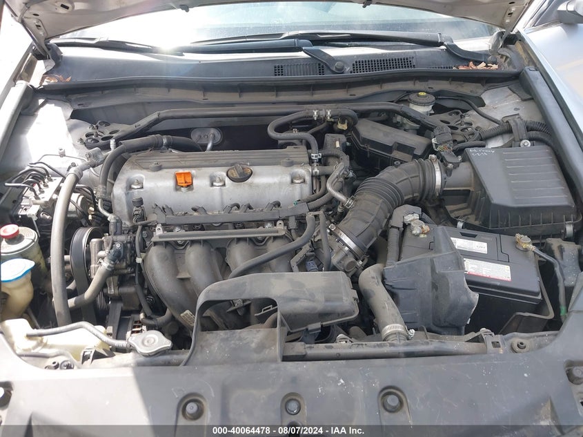 2011 Honda Accord 2.4 Ex-L VIN: 1HGCP2F89BA019422 Lot: 40064478