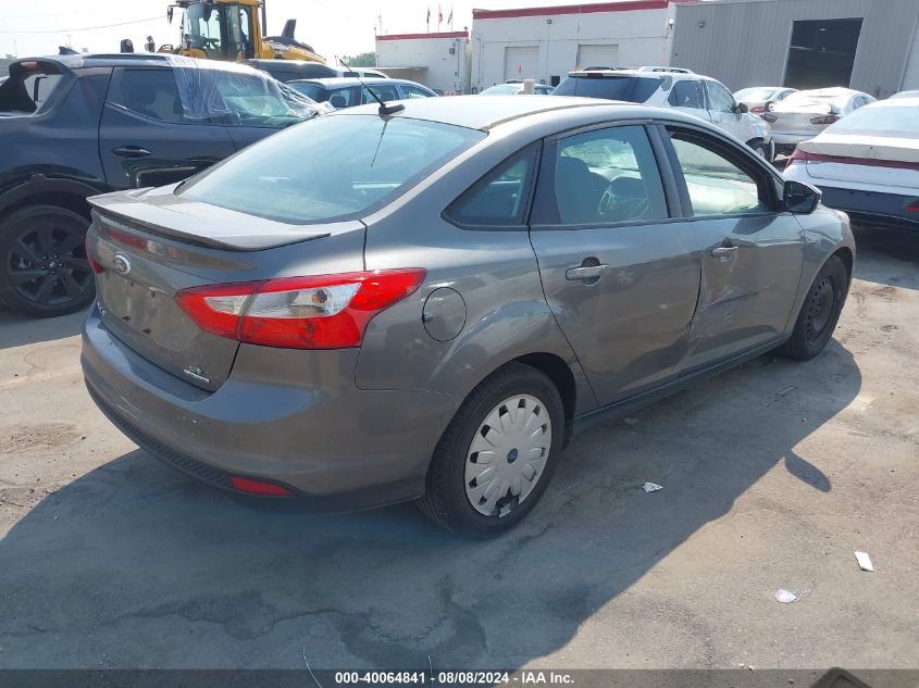 VIN 1FADP3F25DL222115 2013 Ford Focus, SE no.4