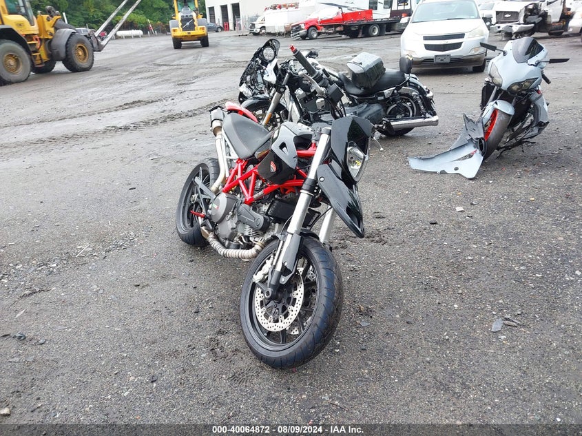 2012 DUCATI HYPERMOTARD 796 - ZDM1YAAN9CB025022