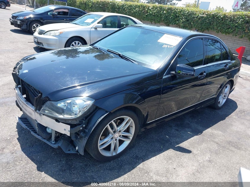 2014 MERCEDES-BENZ C 250 LUXURY/SPORT - WDDGF4HB8EA963472