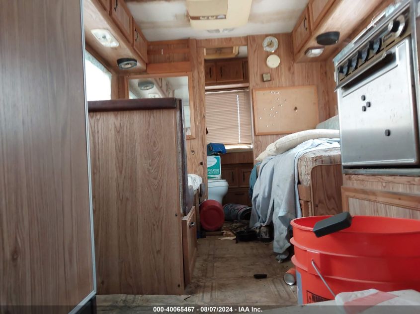 1986 Toyota Pickup Cab Chassis Rn75 Dlx VIN: JT5RN75U1G0009289 Lot: 40065467