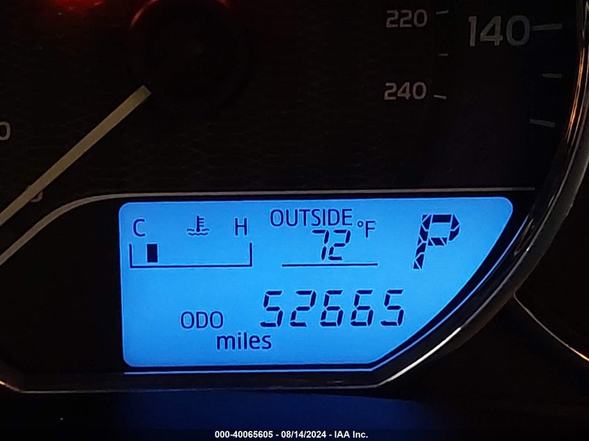 2014 TOYOTA COROLLA LE - 5YFBURHE6EP025564