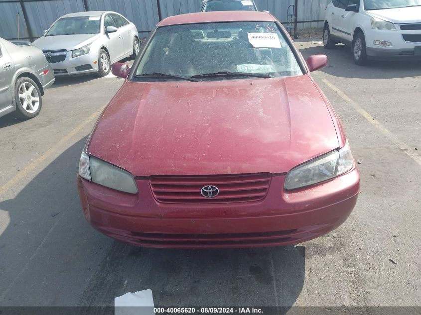 1998 Toyota Camry Ce/Le/Xle VIN: JT2BG22K6W0171562 Lot: 40065620