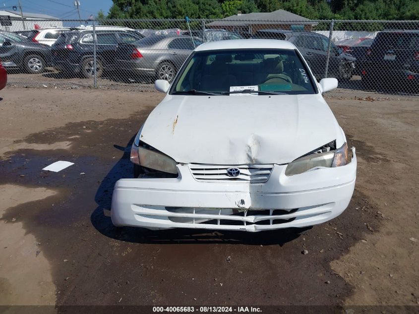 1997 Toyota Camry Le VIN: 4T1BG22K7VU061100 Lot: 40065683