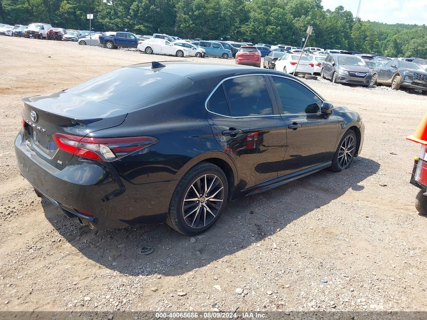 2021 TOYOTA CAMRY SE/SE NIGHT SHADE - 4T1G11AK6MU532722