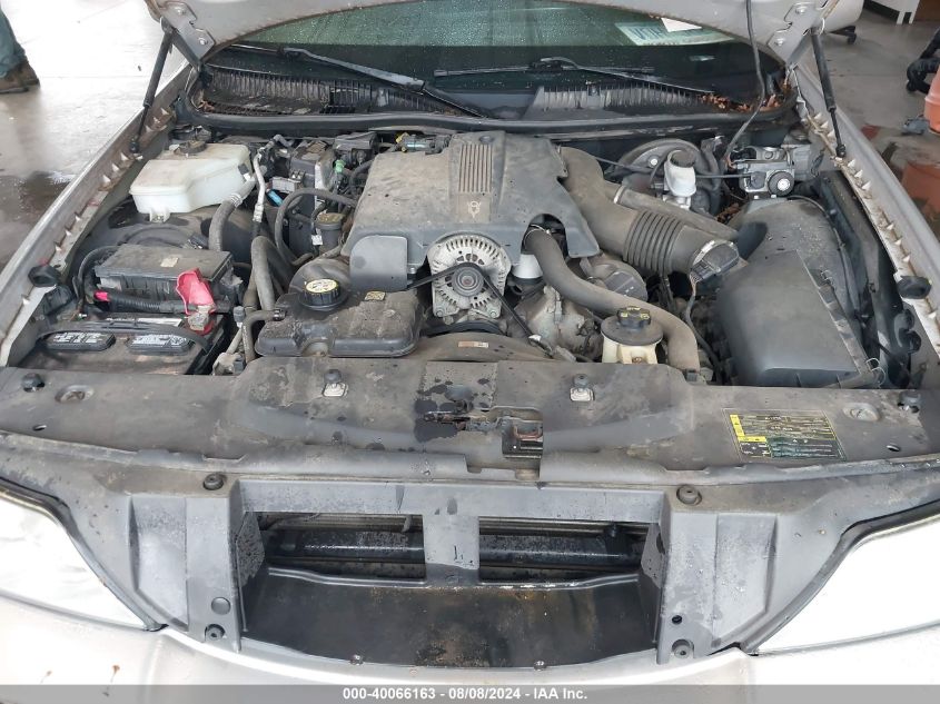 2003 Lincoln Town Car Executive VIN: 1LNHM81WX3Y655826 Lot: 40066163