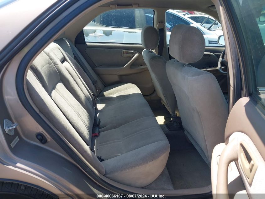 1999 Toyota Camry Ce VIN: 4T1BG22K2XU500268 Lot: 40066167