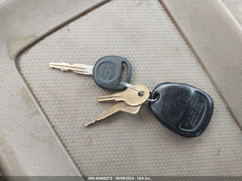 2001 Chevrolet Silverado 1500 Lt VIN: 2GCEK19T011107722 Lot: 40066272