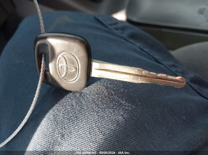 2005 Toyota Camry Std VIN: 4T1BE32K75U961880 Lot: 40066443