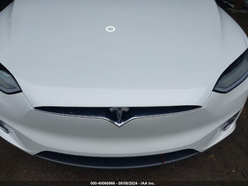 2020 Tesla Model X Long Range Dual Motor All-Wheel Drive/Long Range Plus Dual Motor All-Wheel Drive VIN: 5YJXCAE25LF286486 Lot: 40066966