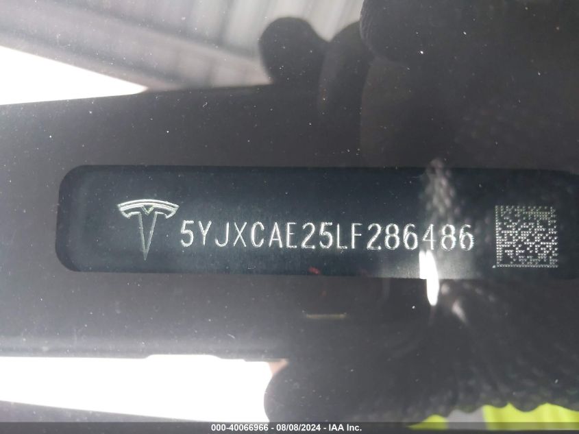 2020 Tesla Model X Long Range Dual Motor All-Wheel Drive/Long Range Plus Dual Motor All-Wheel Drive VIN: 5YJXCAE25LF286486 Lot: 40066966