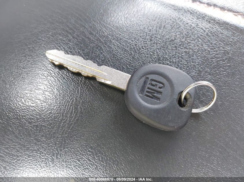 2000 Chevrolet Suburban 1500 K1500 VIN: 3GNFK16T1YG169390 Lot: 40066975