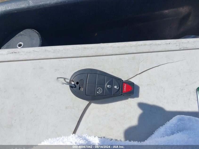 VIN 1C4PJMCB9KD482009 2019 JEEP CHEROKEE LATITUDE 4X4