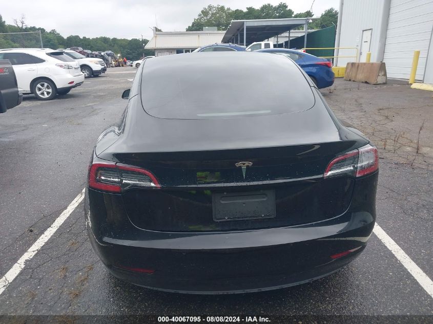 2022 Tesla Model 3 Rear-Wheel Drive VIN: 5YJ3E1EA5NF288371 Lot: 40067095