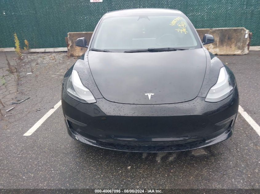 2022 Tesla Model 3 Rear-Wheel Drive VIN: 5YJ3E1EA5NF288371 Lot: 40067095