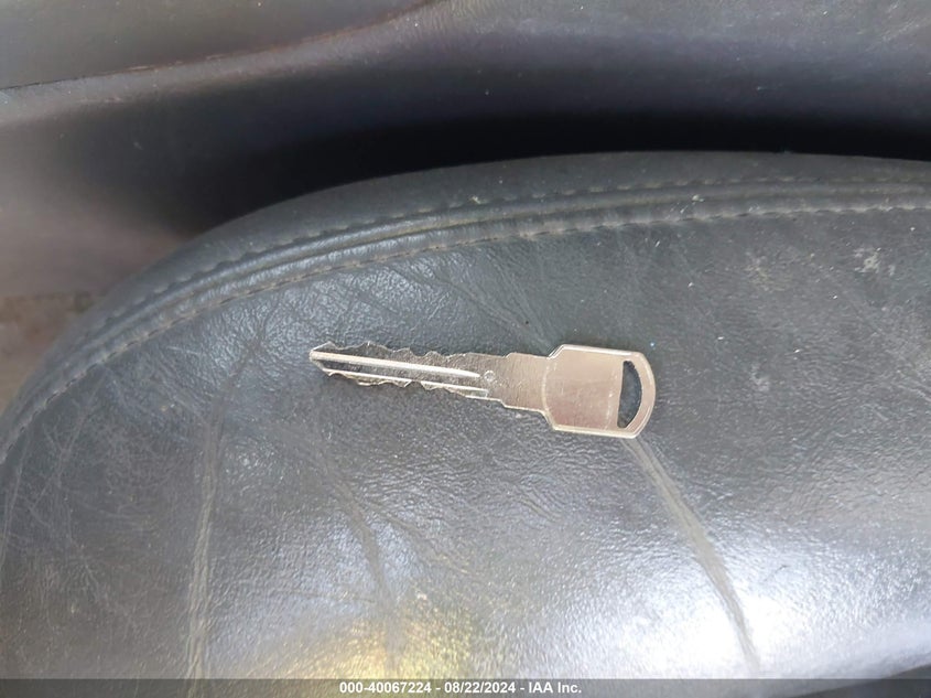 2005 Chevrolet Silverado 1500 Z71 VIN: 2GCEK13T751115413 Lot: 40067224