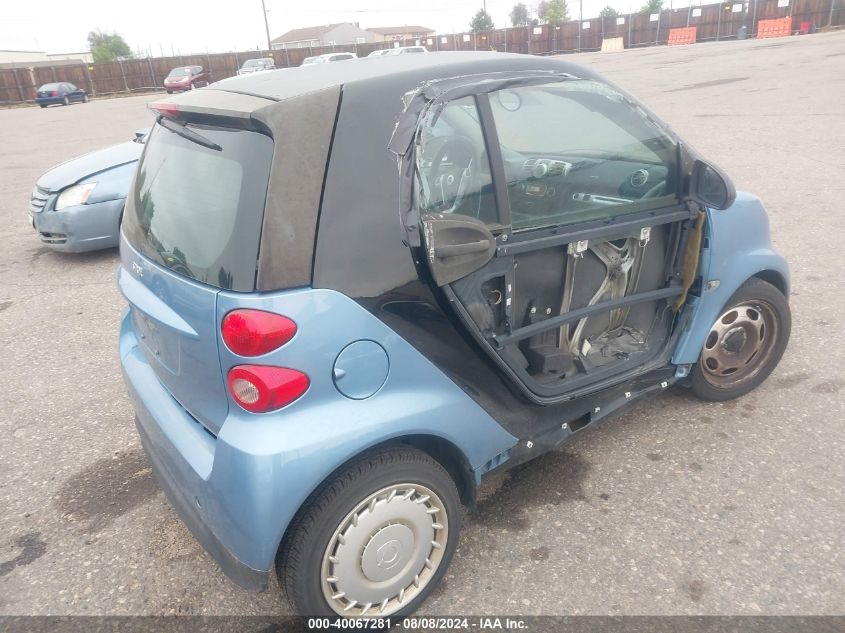 2013 Smart Fortwo Passion/Pure VIN: WMEEJ3BA2DK689254 Lot: 40067281