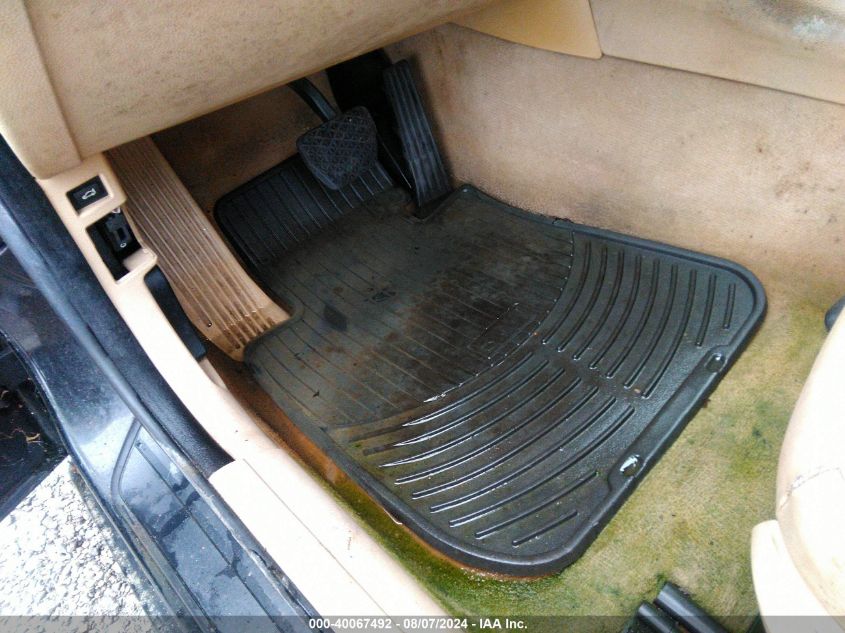 2006 BMW 325I VIN: WBAVB13586PT21570 Lot: 40067492