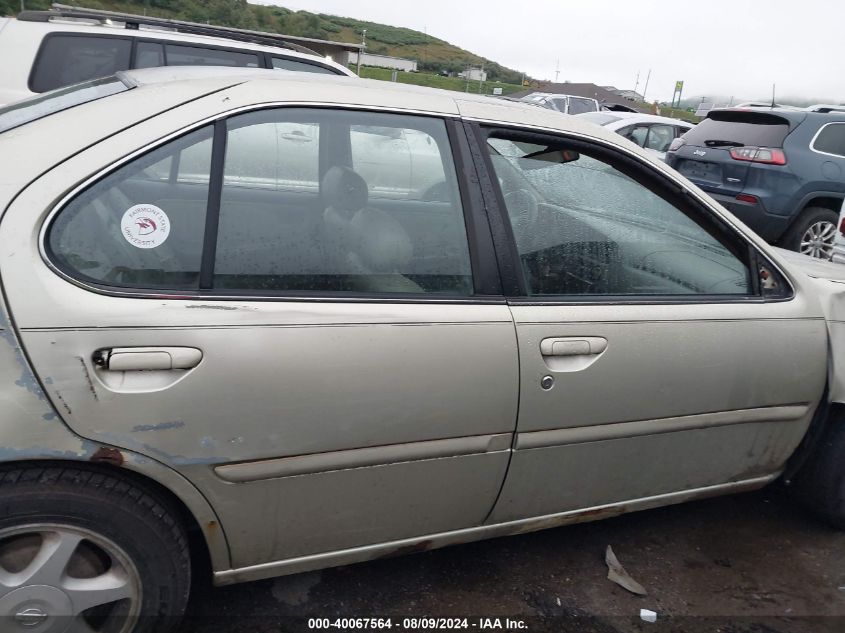 1N4DL01D7WC142174 1998 Nissan Altima Gle/Gxe/Se/Xe