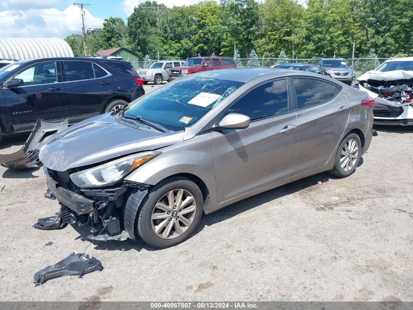 5NPDH4AE3FH607971 2015 HYUNDAI ELANTRA - Image 2