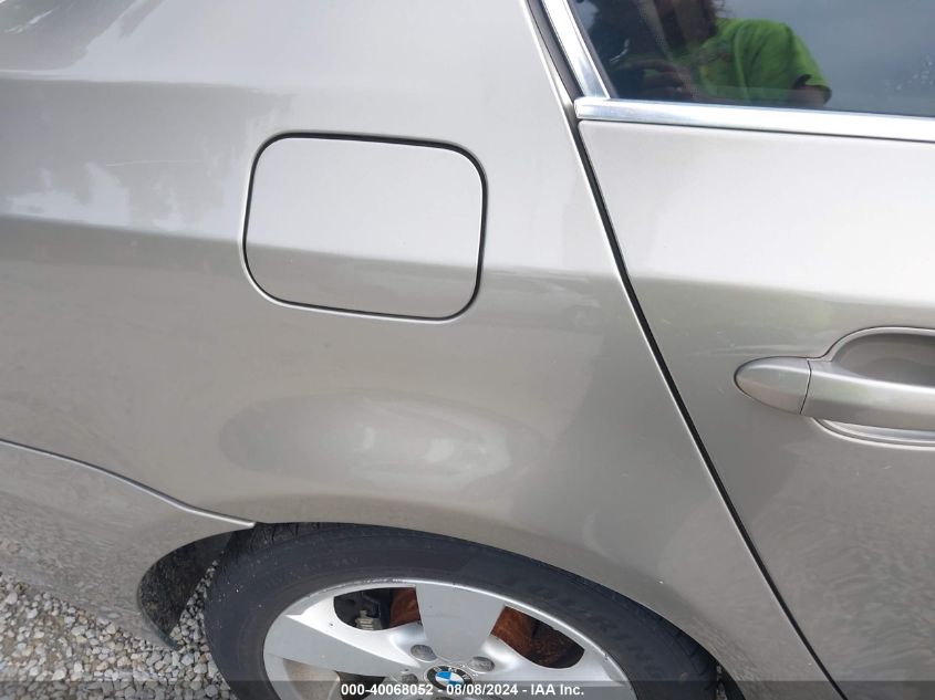 2008 BMW 528Xi Xi VIN: WBANV13508CZ55845 Lot: 40068052